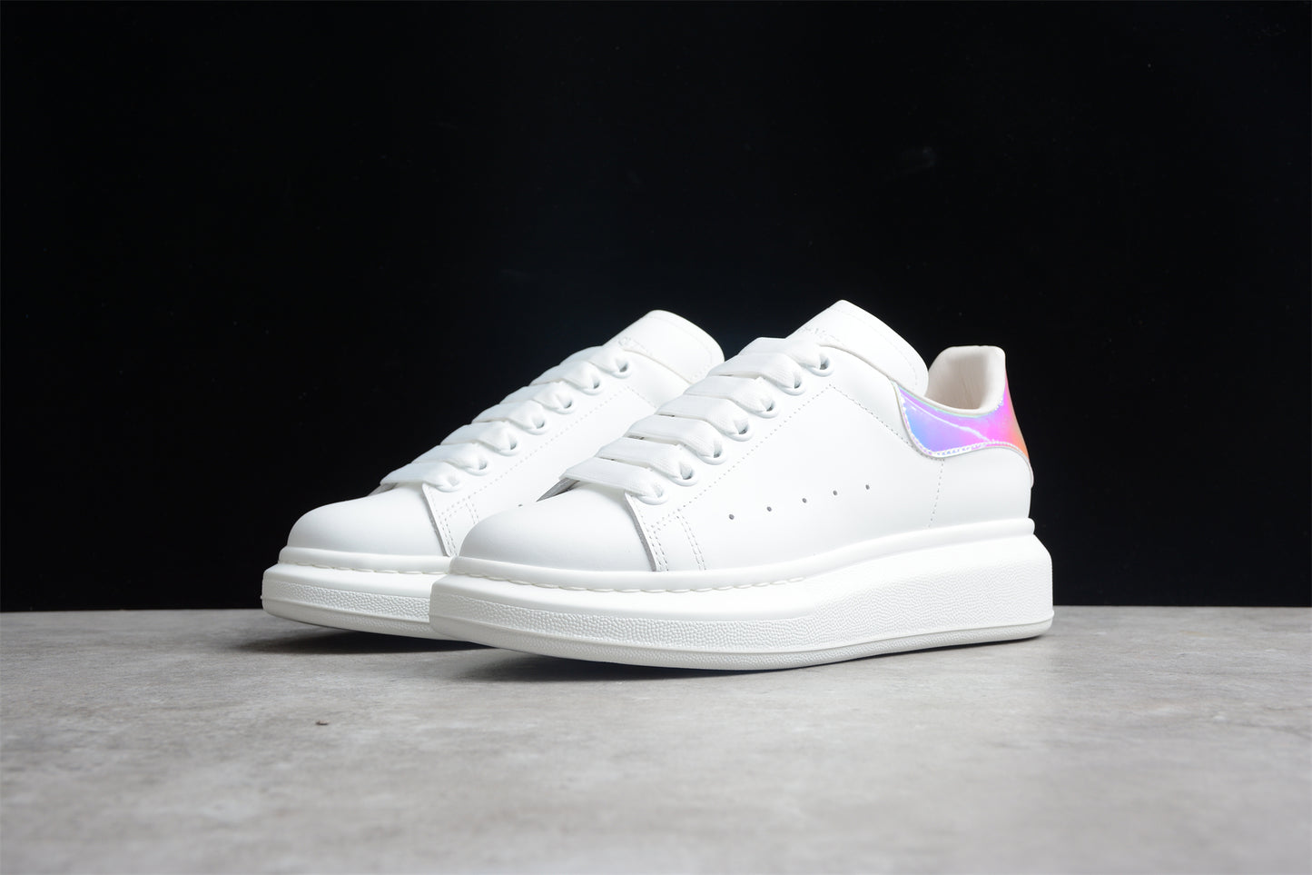 Alexander McQueen Oversized Sneaker in White/shock Pink