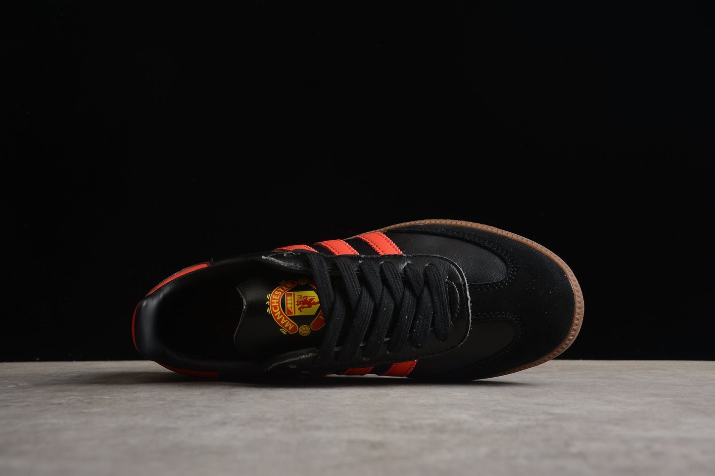 SAMBA OG SHOES X MANCHESTER UNITED