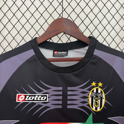 Retro Juventus 01/02 Goalkeeper S-XXL8