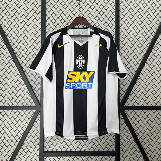 Retro Juventus 04/05 Home