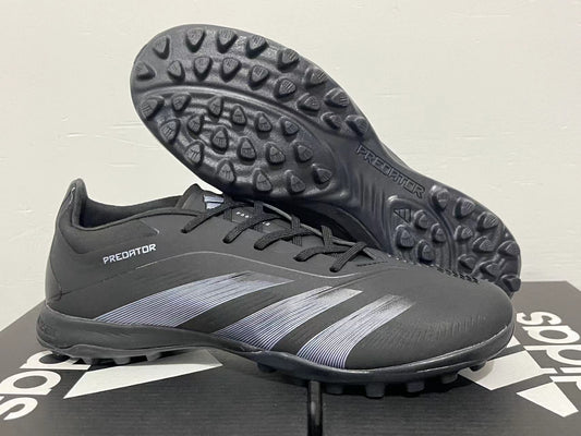 PREDATOR ELITE turf