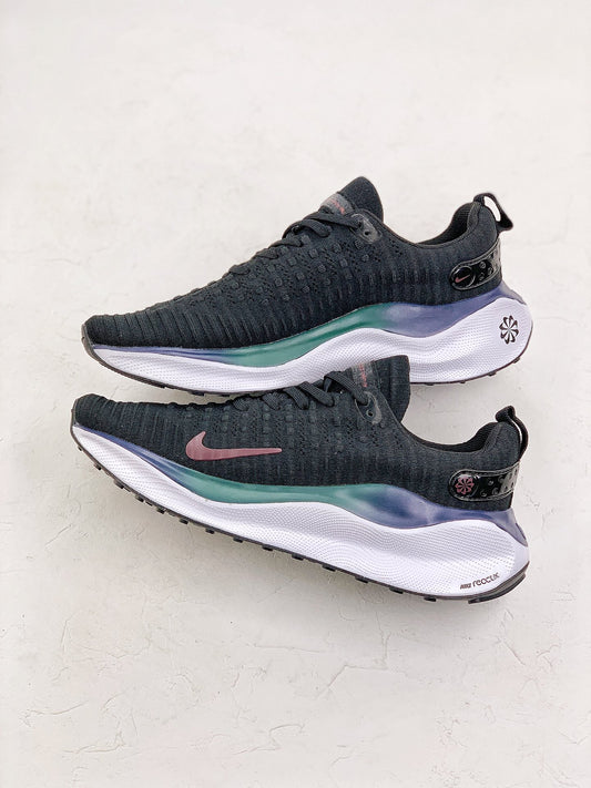 Nike REACTX INFINITY RUN 4