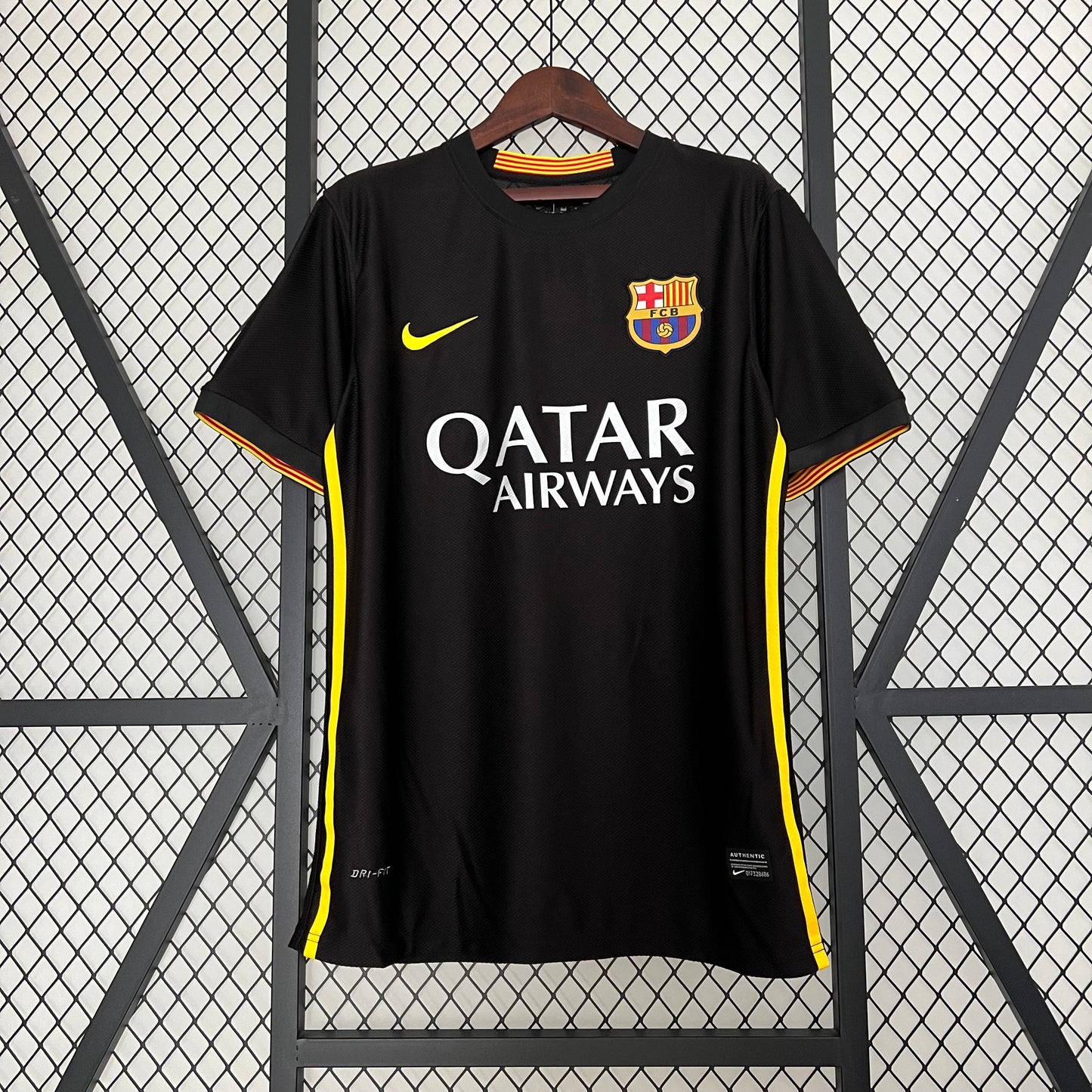 Retro Barcelona 13/14 third away S-XXL